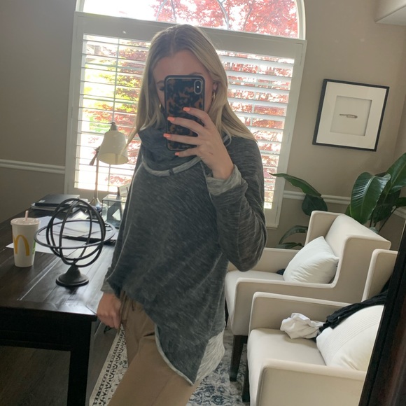 FREE PEOPLE Cowl Neck pull over - Picture 5 of 6